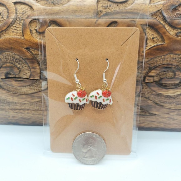 Cupcake Earrings - Picture 2 of 2